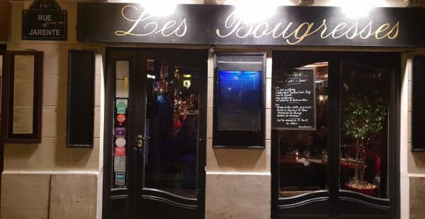 Les Bougresses, Paris