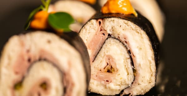 "Sushizzino" di Mortadella, stracchino e pistacchi - Once Centocelle, Roma