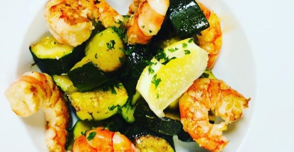 gambas grillées, courgettes poélées - Le Hollywood, Paris