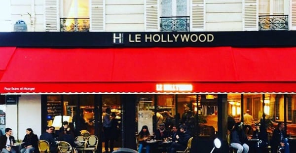 Nouvelle façade (terrasse ouverte) - Le Hollywood, Paris