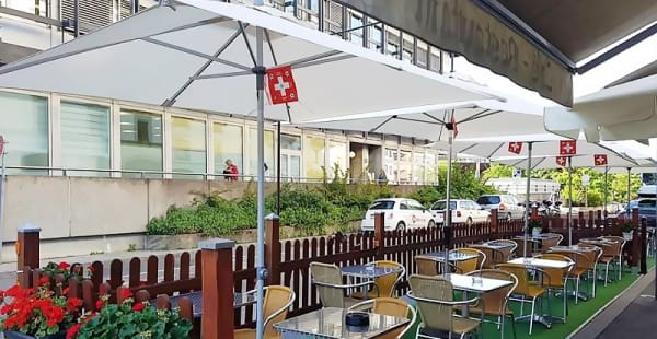 Vue de la terrasse - Restaurant Chez Lili - Rue des Gares, Genève