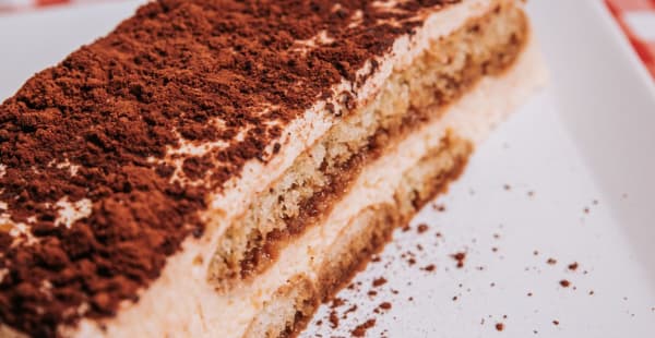 Tiramisu Caseiro - Santa Lúcia Restaurante, Lisbon