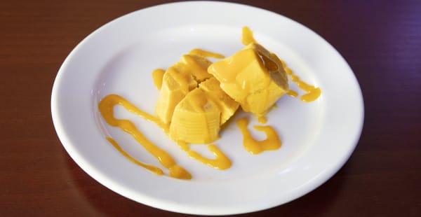 Kulfi Mango  ( Gelado de Manga ) - Gurkha Campo Pequeno, Lisbon