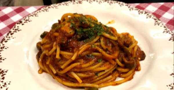 Spaghetti alla Puttanesca - Antico Caffe del Moro - Ristorante, Roma