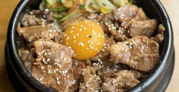 Kimgogi, Paris