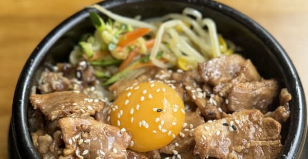 Kimgogi, Paris