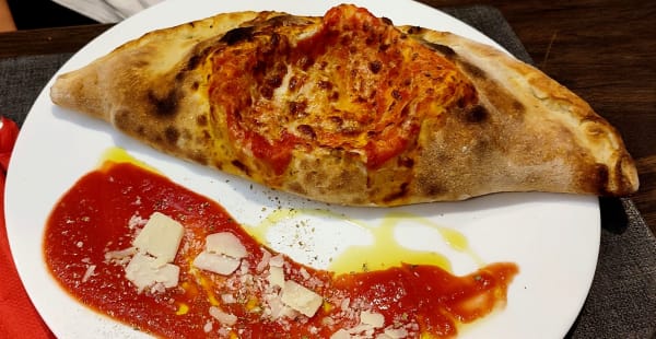 Calzone  - Mediterraneen, Saint-Gilles