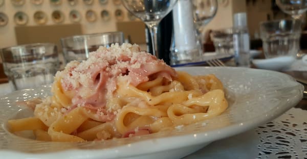 FETTUCCINE AL TORTELLINO  - Romanè, Roma