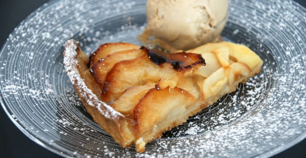 Tarte aux pommes - Wine & Beef Lévrier, Genève