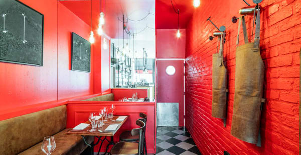 Salon rouge - Petit Boutary, Paris