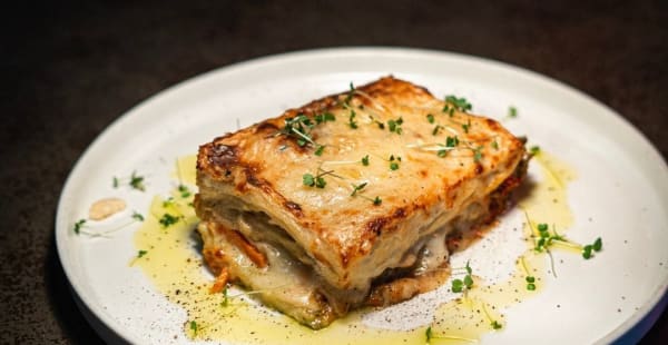 Lasagna de verdura a la llenya i formatge taleggio  - Nine, Barcelona