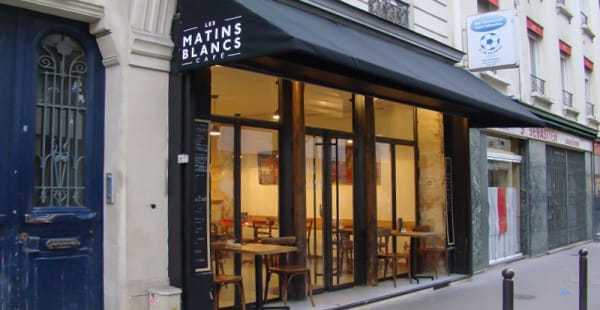 Entrée - Les Matins Blancs, Paris