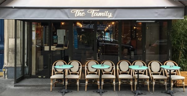 Devanture - The Family, Paris