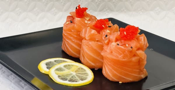 Salmão Sushi Pontinha, Pontinha