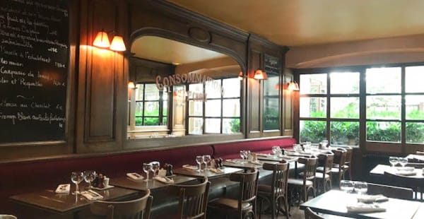 Salle principal - Le Bistro Marbeuf, Paris