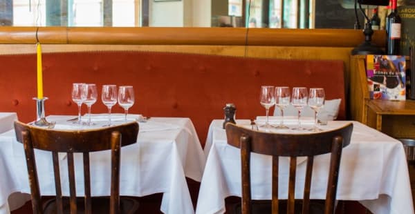 Tables dressées - Deuz Restaurant, Paris