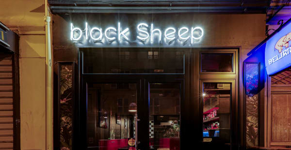 Black Sheep, Paris