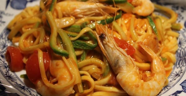 Tagliolini gamberi e zucchine - Osteria Romana  di Simmi, Roma