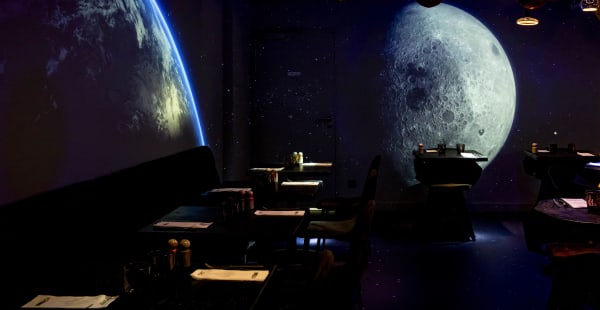 Stellar Restaurant - Ephemera, Paris