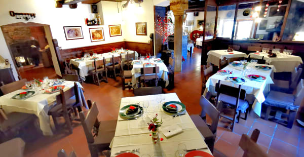 Sala ristorante - Il Casale delle Streghe, Monte Compatri