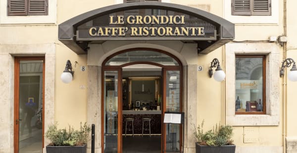 Le Grondici, Roma