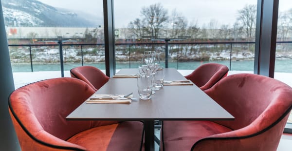 Table de 4 personnes - Le Trèfle - Casino Partouche d'Annemasse, Annemasse