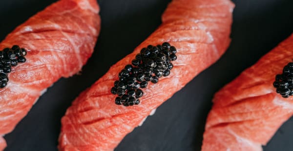 Nigiri de Toro con caviar  - Art & Sushi Madrid, Madrid