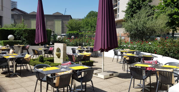 La Terrasse de Berthier - B&B HOTEL Paris 17 Batignolles, Paris