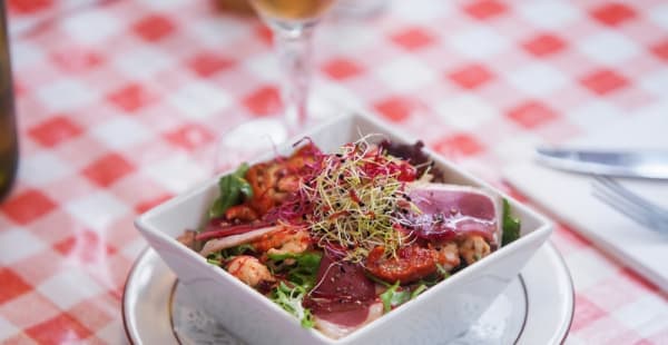 Salade - Le Cabanon de la Butte, Paris