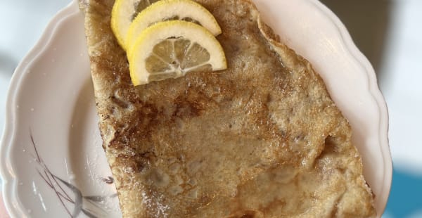 La crêpe du retour en enfance : sucre-citron 3,5€ - Mamie Chérie, Paris