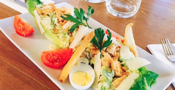 salade caesar - Le Felix Café, Paris