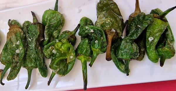 Pimientos de Padrón - L' Esperança, Barcelona