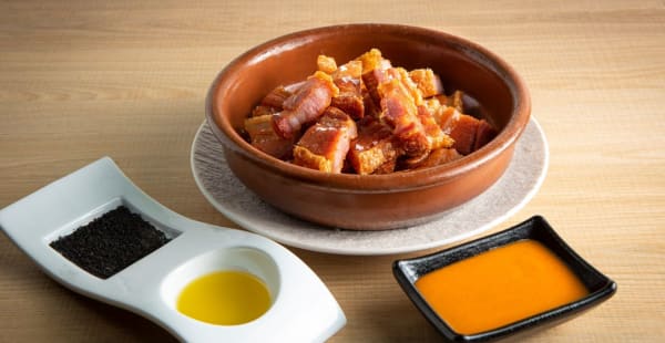 Torreznos de Soria con salsa brava (250 gr.) - Trinchea, Madrid