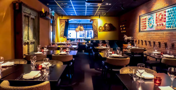 Restaurantzaal - Indiaas Restaurant Mayur, Amsterdam