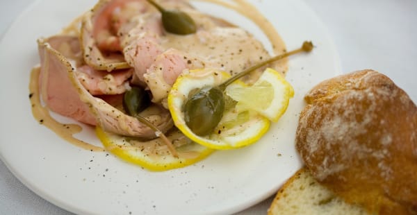 Vitello tonnato con ventresca di tonno - Pizzic'Osteria Volpetti Bistrot "Salumeria Storica dal 1870", Roma