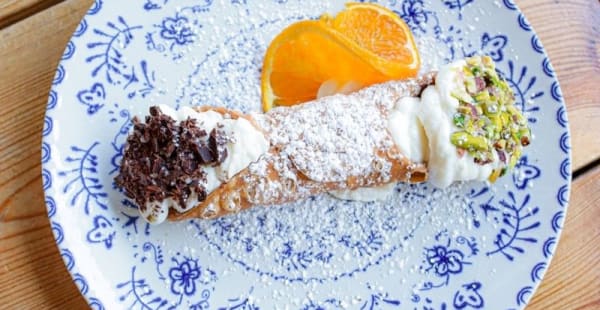 Cannolo Siciliano - Buon Appetito, Barcelona