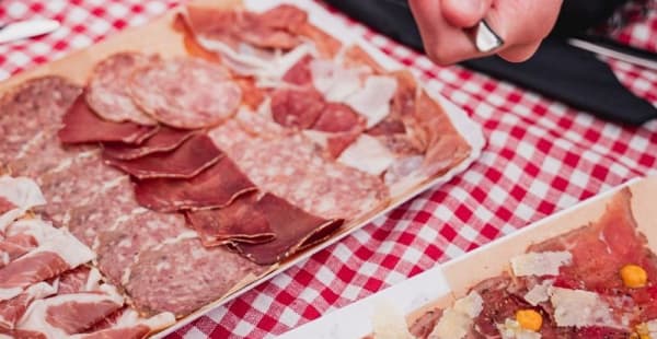 selezione di salumi - Locale, Milano