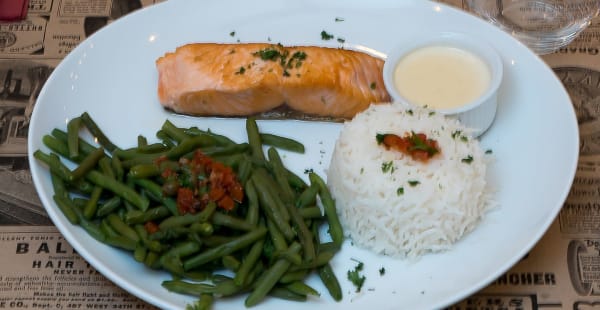 Bistrot Le Dôme - Porte de Versailles, Paris