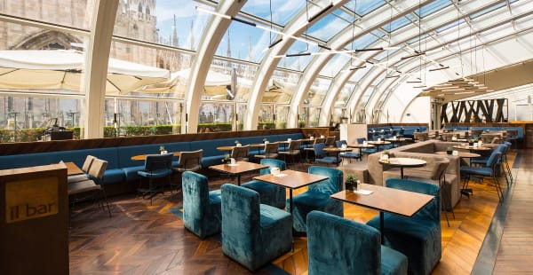 Il Bar in Piazza Duomo, Milano