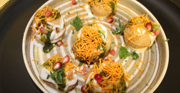 Dahi puri, golgappe chaat - Rasna Restaurant , Paris