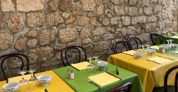 Salle du restaurant - Aux Ducs de Bourgogne, Paris