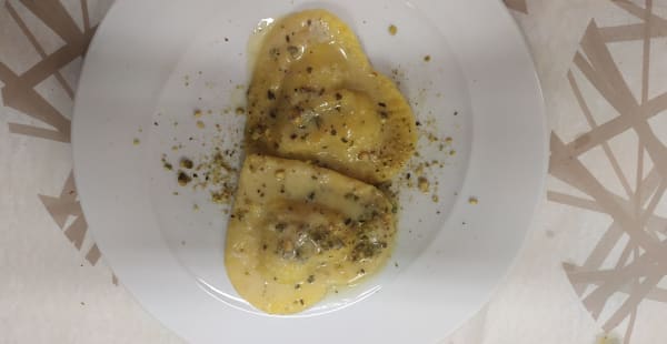 Ravioli per San Valentino con ricotta ,mortadella e pistacchi - Cotto e Mangiato - Pasta all'uovo, Roma