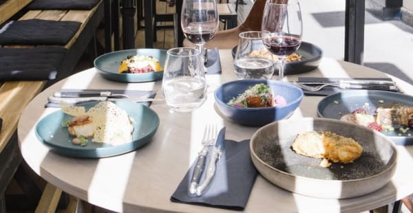 la terrasse - Le Comptoir de la Traboule, Paris