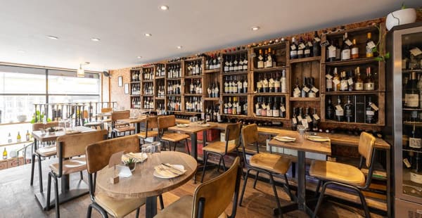 Humble Grape - Battersea Rise in London - Restaurant Reviews, Menus ...