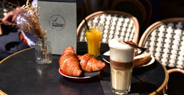 La Parisienne du Faubourg, Paris