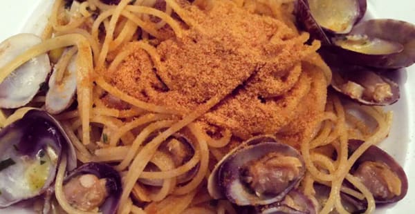 Spaghetti con Vongole e Bottarga - La Bicocca, Milano