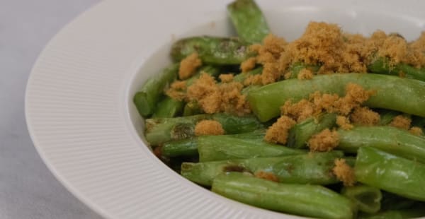 Fagiolini saltati con maiale disirtratato  - Tang, Roma