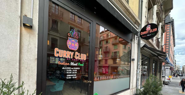 Curry Club by urvi, Genève