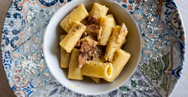 Ristorante Pizzeria Braceria Ravioleria CENERENTOLA, Frascati