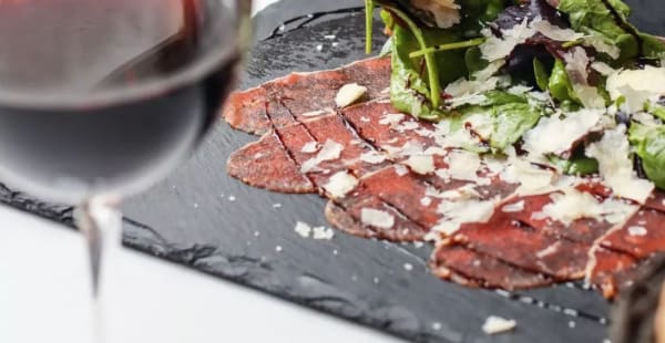 Holstein beef carpaccio - POP-UP Sablon, Bruxelles